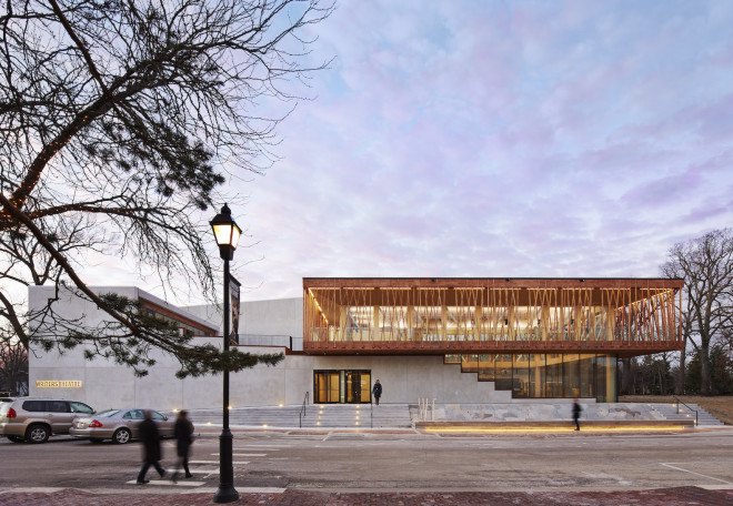 Studio Gang Architects, LEED Gold architecture, LEED Gold, Jeanne Gang, Writers Theater, theater, performing arts center, green roof, Chicago, Chicagoland