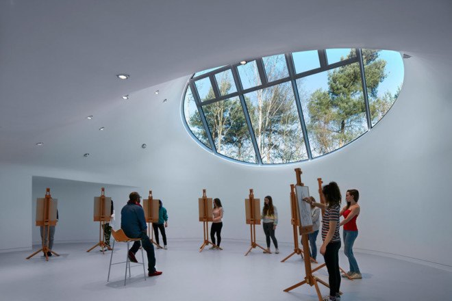 Arts University Bournemouth, Peter Cook, drawing studio, CRAB Studio, UK, university campus, prefab building, steel cladding, steel panels, skylights, natural light