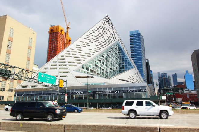 Bjarke Ingels, BIG architects, VIA 57WEST, West Side Tetrahedron, west 57th, The Durst Organization, 625 west 57th, 625 west 57th street, BIG, bjarke ingels group, bjarke ingels, new york city, new york, high rise, skyscraper, residential development, durst organization, the durst organization, sustainable development, affordable housing, manhattan, green design, green building, green architecture, sustainable building, sustainable design, sustainable architecture, eco design