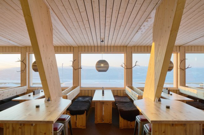 Björk by Murman Arkitekter, Björk in Hemavan, Hemavan architecture, alpine prefab architecture, glulam beam structure system, Sami culture inspired architecture,