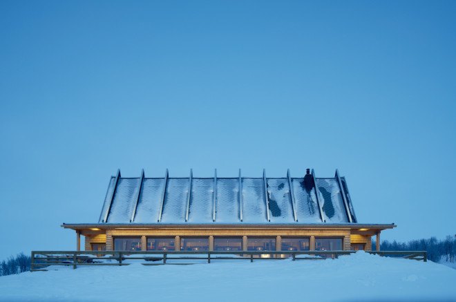 Björk by Murman Arkitekter, Björk in Hemavan, Hemavan architecture, alpine prefab architecture, glulam beam structure system, Sami culture inspired architecture,