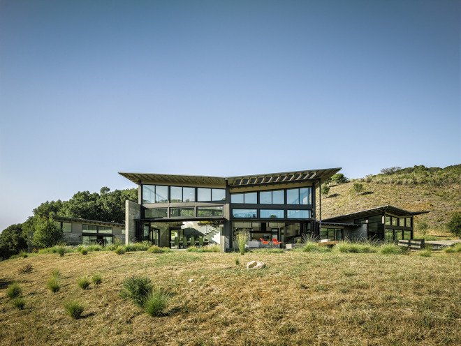 Butterfly House by Feldman Architecture, Santa Lucia Preserve house, eco-friendly butterly house, Butterfly roof architecture, artful rainwater design,