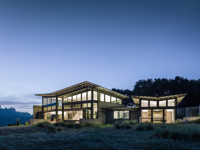 Butterfly House by Feldman Architecture, Santa Lucia Preserve house, eco-friendly butterly house, Butterfly roof architecture, artful rainwater design,