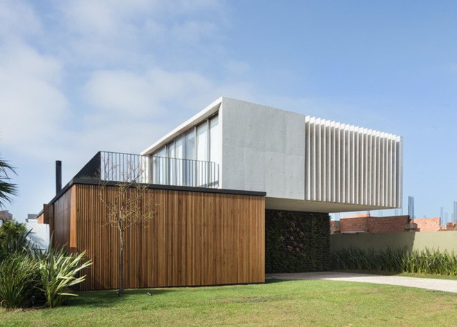 Enseada House , Arquitetura Nacional, vacation house, beach house, green architecture, Brazil, Brazilian architects, concrete, wood, natural light