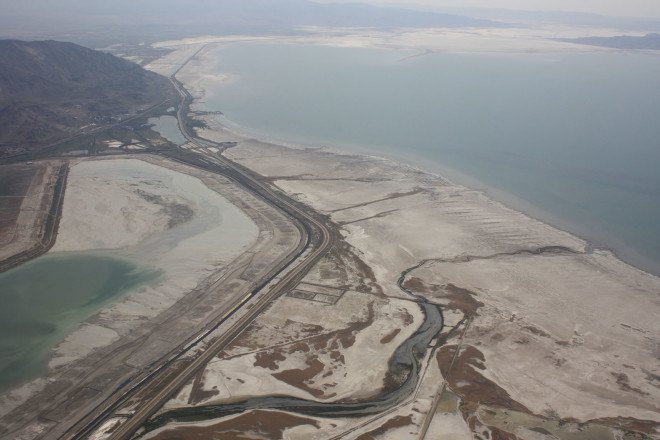 Great Salt Lake, Utah, salt lakes, lake, lake shrinking, conservation, environment, Interstate 80, dry lake