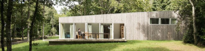 House JJ & S.M by Atelier MIMA, Nivillac architecture, holiday getaway in France, holiday home in France, holiday countryside home in France,