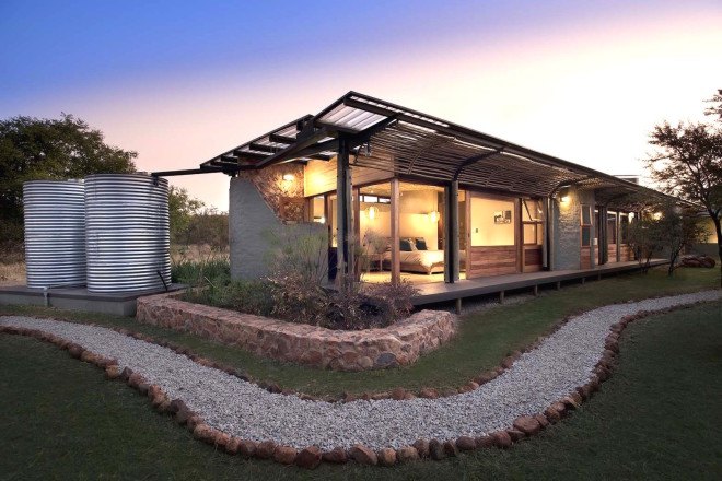 bushveld architecture, House Mouton by Earthworld Architects, Roodeplaat Nature Reserve architecture, Pretoria bush architecture, south african eco-friendly architecture