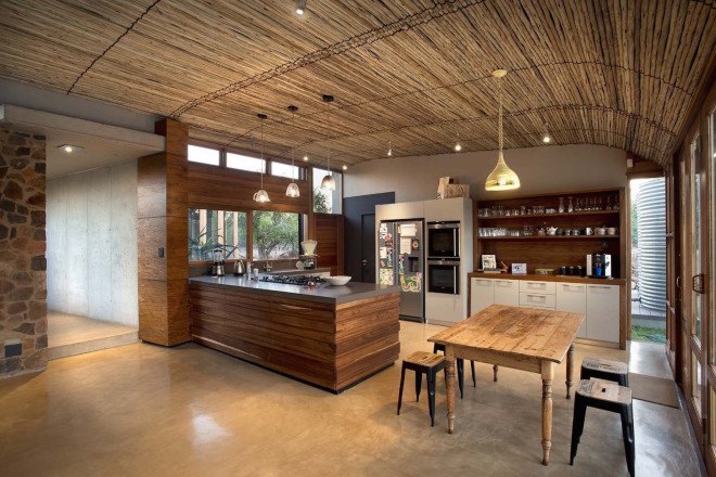bushveld architecture, House Mouton by Earthworld Architects, Roodeplaat Nature Reserve architecture, Pretoria bush architecture, south african eco-friendly architecture