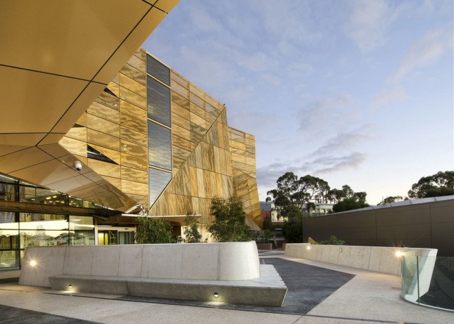 Ngoolark Student Services, JCY Architects & Urban Designers, kaleidoscopic 3D, aluminium facade, metal facade, perforated metal facade, digital tools, Australia, green architecture