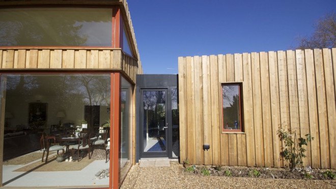 Pond House by forresterarchitects, Pond House in Norfolk Broads, Norfolk Broads architecture, Passivhaus houses, solar-powered passivhaus home