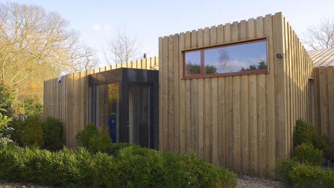 Pond House by forresterarchitects, Pond House in Norfolk Broads, Norfolk Broads architecture, Passivhaus houses, solar-powered passivhaus home