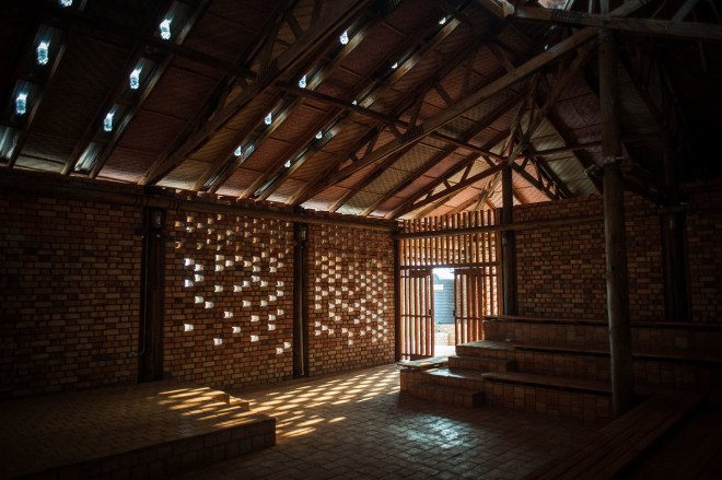 Ross Langdon Health Education Center, community center, Uganda, Ross Langdon, Studio FH Architects, eucalyptus wood, local building materials, green architecture