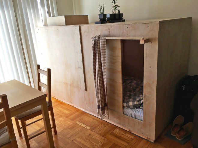 Pod, Peter Berkowitz, San Francisco, San Francisco housing, man lives in a box, box, San Francisco pod