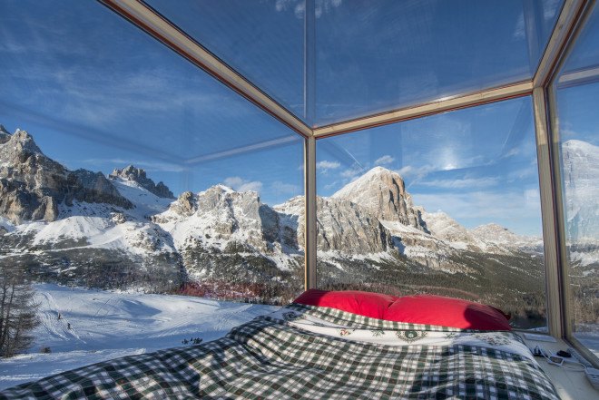 Starlight Room, Cortina, Rifugio Col Gallina, Raniero Campigotto, Starlight Room by Raniero Campigotto, alpine hotel room