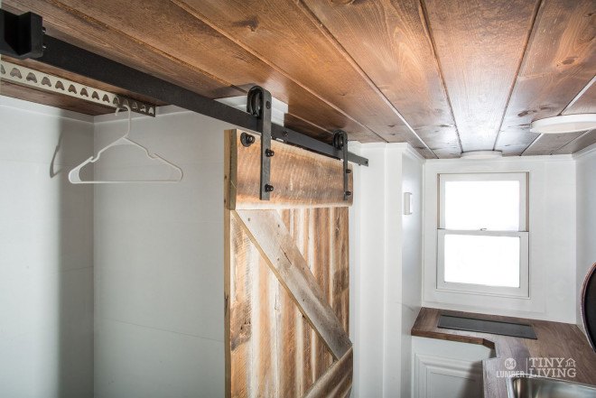 84 Lumber, Tiny Living, Tiny Living tiny houses, tiny homes, homes on wheels, portable tiny homes, DIY tiny home package, DIY small homes, mobile homes