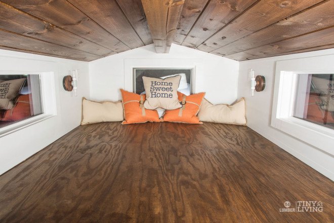 84 Lumber, Tiny Living, Tiny Living tiny houses, tiny homes, homes on wheels, portable tiny homes, DIY tiny home package, DIY small homes, mobile homes