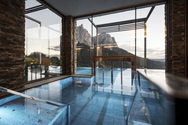 Valentinerhof hotel, noa* network of architecture, green hotel natural materials, traditional building techniques, infinity pool, swimming pool, spa center, wellness center, green architecture