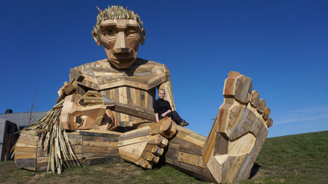 Thomas Dambo, Simon Selfmade, Simon and Anine, Anine, Denmark, sculpture, art, scrap wood, recycled wood, recycling, community