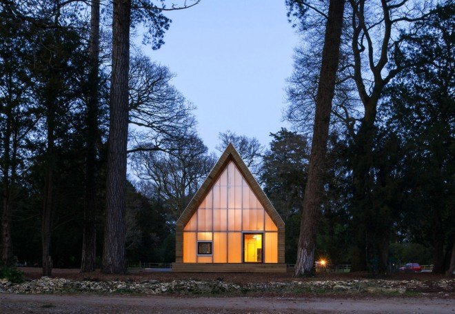 Invisible Studio, National Arboretum in Gloucestershire, Piers Taylor, wooden buildings, felled wood building, reclaimed wood, forest lumber, timber construction, Wolfson Tree Management Centre and Mess Building, architecture, rural design, green design, sustainable building, wooden homes