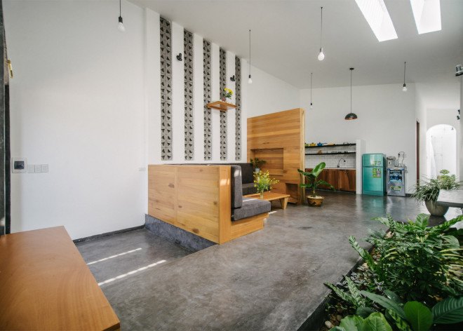 Kontum House by Khuôn Studio, Vietnamese architecture, low-cost architecture, low cost concrete architecture, beautiful concrete architecture, concrete facade, beautiful concrete facade, Vietnam low cost contemporary architecture, Vietnam contemporary home