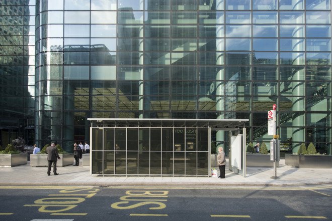 Canary Wharf Group solar project, solar bus shelter UK, solar bus shelter by Polysolar, solar bus shelter by Canary Wharf Group, transparent photovoltaics, transparent solar panels