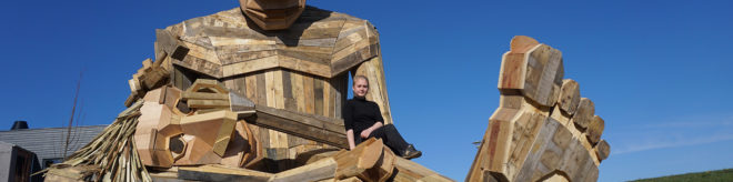 Thomas Dambo, Simon Selfmade, Simon and Anine, Anine, Denmark, sculpture, art, scrap wood, recycled wood, recycling, community