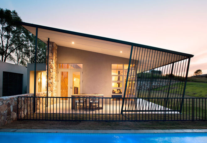 Stand 47, Monaghan Farm, farmhouse, Johannesburg, green farmhouse, South Africa, low carbon footprint, Gavin Rooke, Karlien Thomashoff, vernacular architecture, green property, affordable house, flexible design