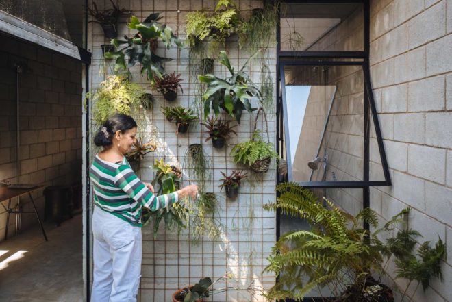 Terra e Tuma Arquitetos, concrete blocks, Vila Matilde House, ArchDaily, affordable home, sustainable restoration, Brazil, Sao Paulo,