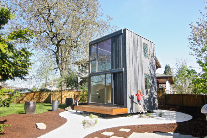 359, 359 house, 359 home, PATH Architecture, Benjamin Kaiser, rotating home, tiny home, tiny house, architecture, design
