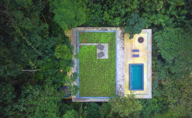 Casa Guarujá, Studio MK27, green roof, swimming pool, green architecture, natural building materials, cantilevers, open-plan residence, open plan, green retreat