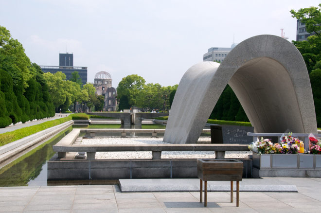 Hiroshima, Nagasaki, nuclear weapons, nuclear bomb, President Obama, Obama, Prime Minister Shinzo Abe, Shinzo Abe, Hiroshima Peace Memorial Park, Hiroshima Peace Memorial