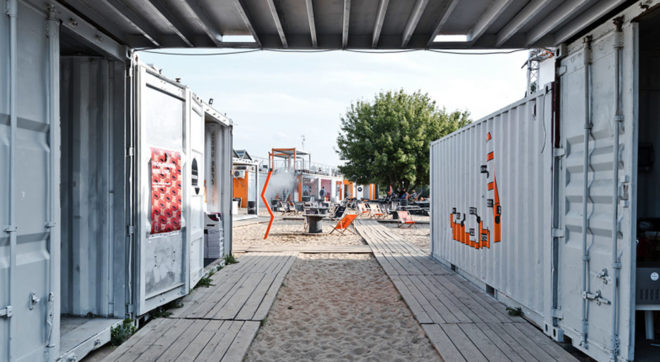KontenerART, shipping containers, communal spaces, reused shipping containers, temporary installation, Agnieszka Owsiany, Adam Wiercinski, Borys Wrzeszcz, green architecture, exhibition spaces