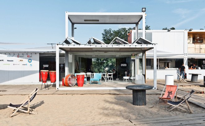 KontenerART, shipping containers, communal spaces, reused shipping containers, temporary installation, Agnieszka Owsiany, Adam Wiercinski, Borys Wrzeszcz, green architecture, exhibition spaces