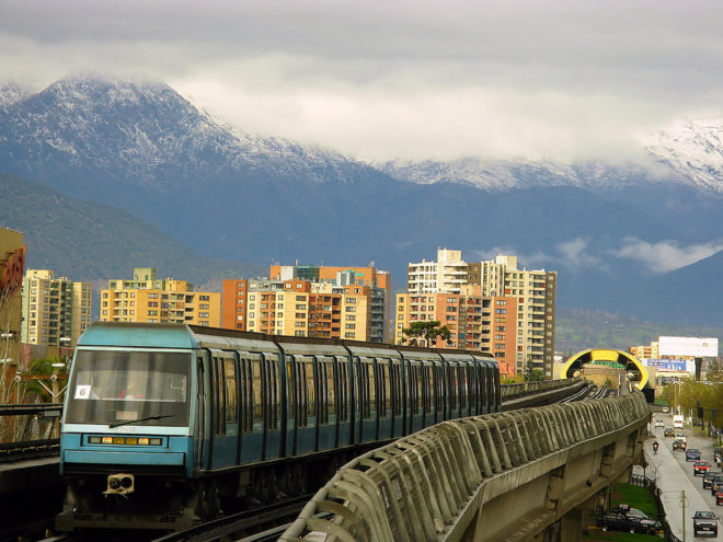 Metro de Santiago, Santiago metro, Chile, subway, subway system, renewable energy, solar, wind, solar power, wind power, solar energy, wind energy, SunPower, Latin America Power