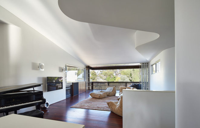 Mosman Bay House, iredale pedersen hook architects, naturally weathering materials, natural ventilation, natural cooling, Australia, green architecture, swimming pool, garden, natural materials, timber facade, passive heat gain