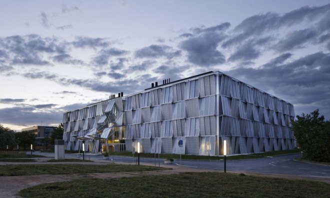New Mechanics Hall - ME, green campus, research center, Switzerland, Dominique Perrault Architecture, Steiner SA Group, automated facade, mesh facade, metal panels, modular architecture, thermal insulation