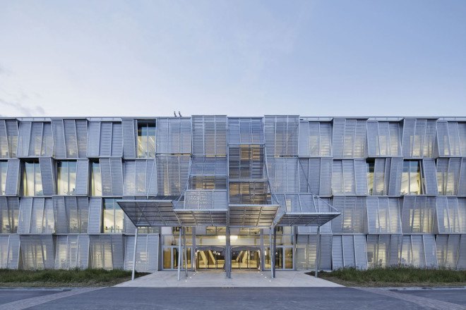 New Mechanics Hall - ME, green campus, research center, Switzerland, Dominique Perrault Architecture, Steiner SA Group, automated facade, mesh facade, metal panels, modular architecture, thermal insulation