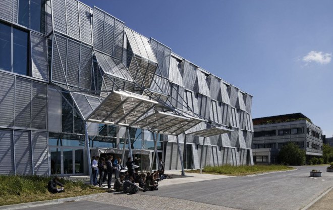 New Mechanics Hall - ME, green campus, research center, Switzerland, Dominique Perrault Architecture, Steiner SA Group, automated facade, mesh facade, metal panels, modular architecture, thermal insulation