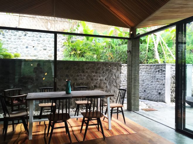 Origami House by Alexis Dornier, Bali architecture by Alexis Dornier, naturally ventilated tropical housing, contemporary tropical housing in Bali