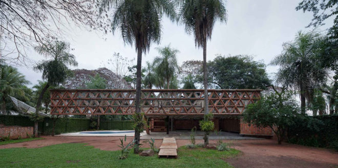 Quincho Tía Coral pavilion, Gabinete de Arquitectura, pavilion, Paraguay, brick, steel, multi-purpose space, lattice canopy, canopy, green architecture