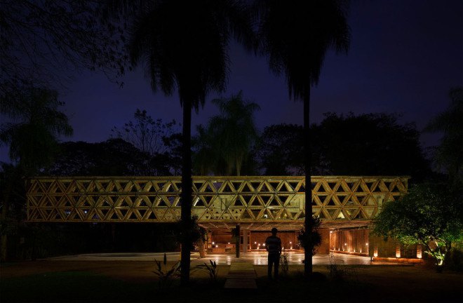 Quincho Tía Coral pavilion, Gabinete de Arquitectura, pavilion, Paraguay, brick, steel, multi-purpose space, lattice canopy, canopy, green architecture
