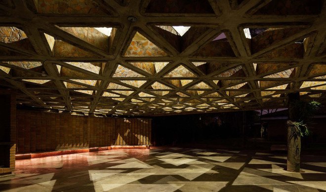 Quincho Tía Coral pavilion, Gabinete de Arquitectura, pavilion, Paraguay, brick, steel, multi-purpose space, lattice canopy, canopy, green architecture
