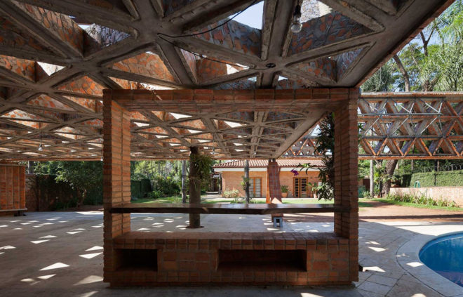 Quincho Tía Coral pavilion, Gabinete de Arquitectura, pavilion, Paraguay, brick, steel, multi-purpose space, lattice canopy, canopy, green architecture