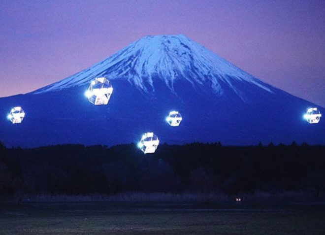 microad, sky magic, mt fuji, japan, LED light show, drone light show, LED-equipped drones, Tsuyoshi Takashiro
