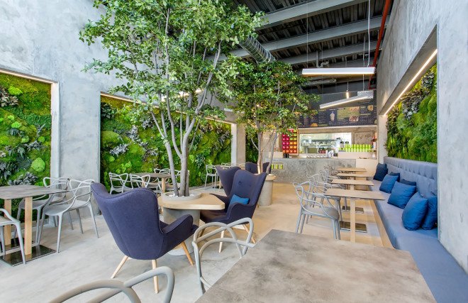 T.Bar, Dos G Arquitectos, T.Bar by Dos G Arquitectos, restaurant design, park, European courtyard, courtyard, concrete, living walls, restaurant, fast food, fusion food