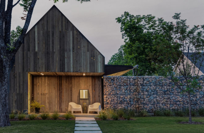 Casa Linder, Dallas, recycled building materials, reused building materials, Buchanan Architecture, gabion walls, vernacular architecture, outdoor patio, swimming pool, green architecture