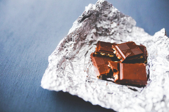 chocolate, electrorheology, electricity, chocolate electric field, fat, temple university, mars chocolate, chocolate fat, food science, pnas