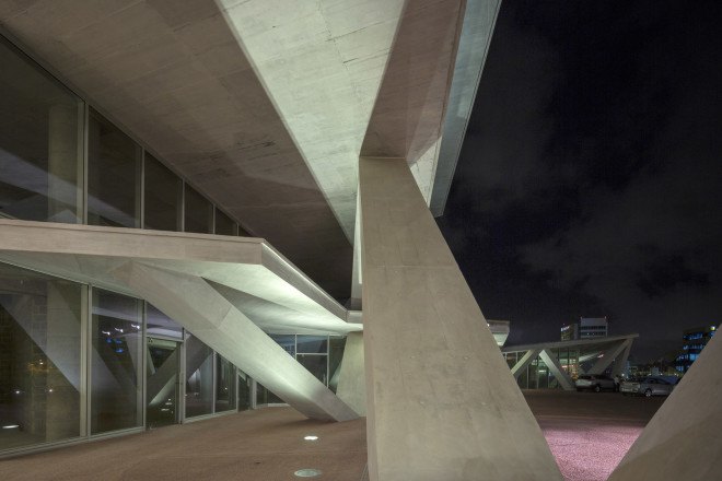 Mario Cucinella, Accra Ghana, Ghana, Africa, Africa architecture, italian architects, brise soleil, solar shading, concrete, Green Building, glazing, glazing system