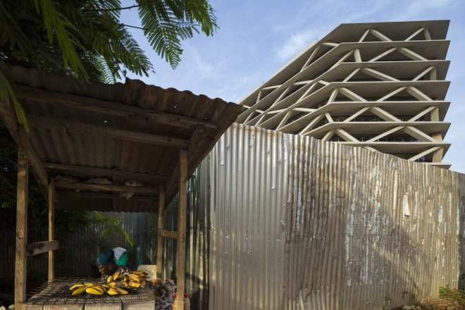 Mario Cucinella, Accra Ghana, Ghana, Africa, Africa architecture, italian architects, brise soleil, solar shading, concrete, Green Building, glazing, glazing system
