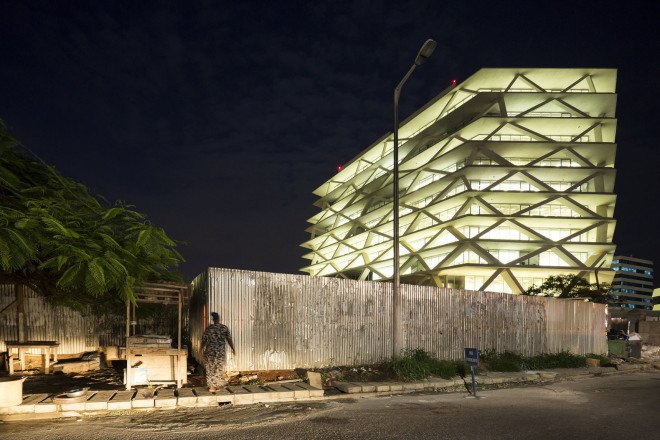 Mario Cucinella, Accra Ghana, Ghana, Africa, Africa architecture, italian architects, brise soleil, solar shading, concrete, Green Building, glazing, glazing system